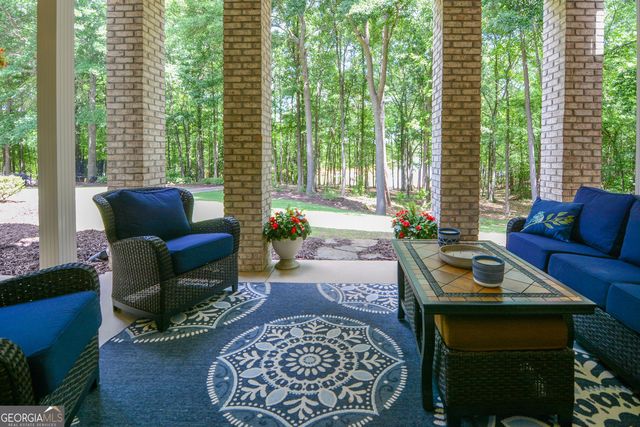 305 Lakeshore Drive, Hartwell, GA 30643