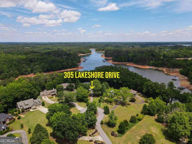 305 Lakeshore Drive, Hartwell, GA 30643