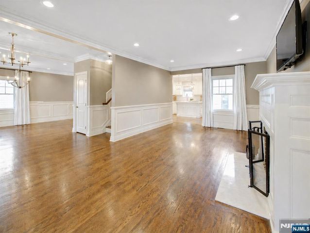 33 Raymond Avenue, Nutley, NJ 07110