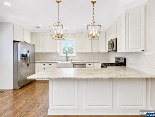 33 Raymond Avenue, Nutley, NJ 07110