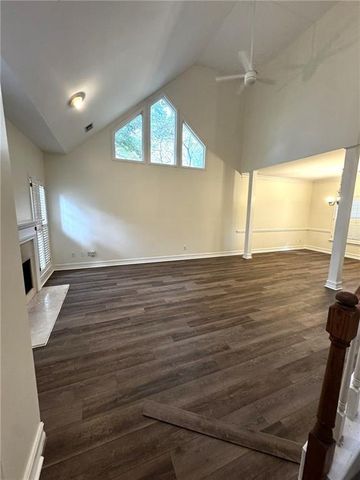 3055 Ivey Oaks Lane, Roswell, GA 30076