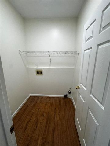 3055 Ivey Oaks Lane, Roswell, GA 30076