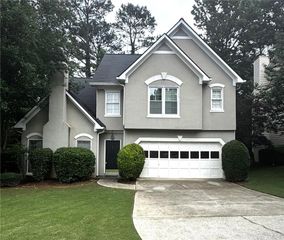 3055 Ivey Oaks Lane, Roswell, GA 30076