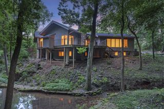 4109 East Farm Road 144, Springfield, MO 65809