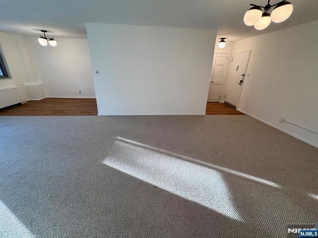 530 Valley 3S, Montclair, NJ 07043