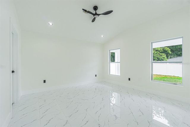 1007 E ESKIMO AVENUE, Tampa, FL 33604