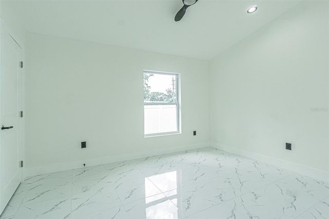1007 E ESKIMO AVENUE, Tampa, FL 33604