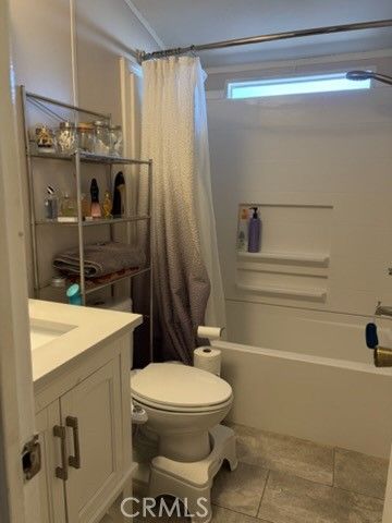 12560 Haster 207, Garden Grove, CA 92840