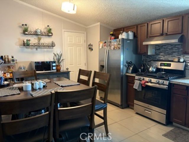 12560 Haster 207, Garden Grove, CA 92840