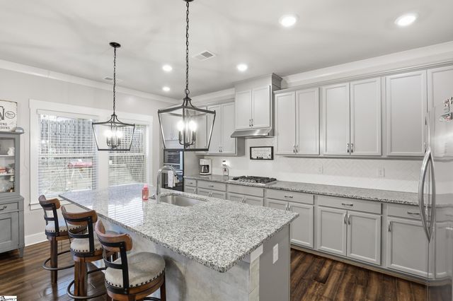 14 Park Vista Way, Greenville, SC 29617