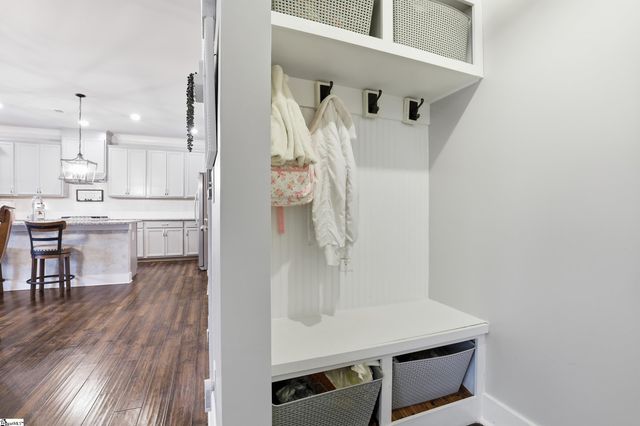 14 Park Vista Way, Greenville, SC 29617