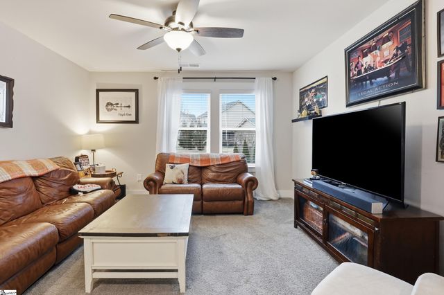 14 Park Vista Way, Greenville, SC 29617