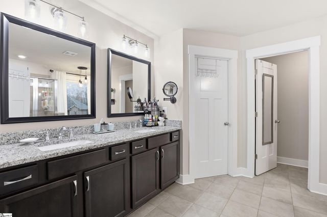 14 Park Vista Way, Greenville, SC 29617