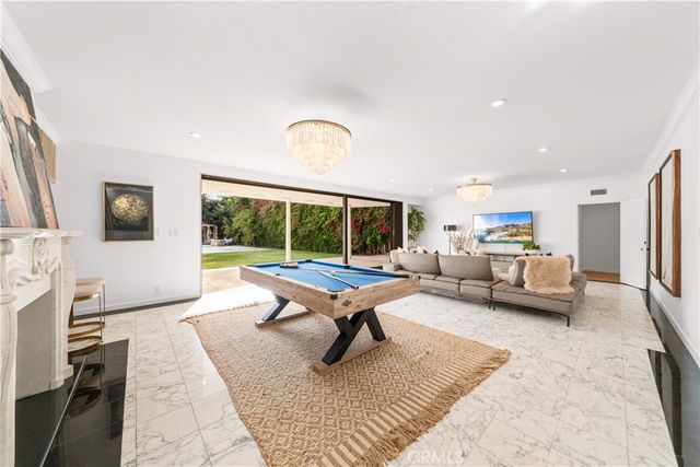 701 Trenton, Beverly Hills, CA 90210