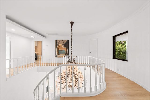 701 Trenton, Beverly Hills, CA 90210