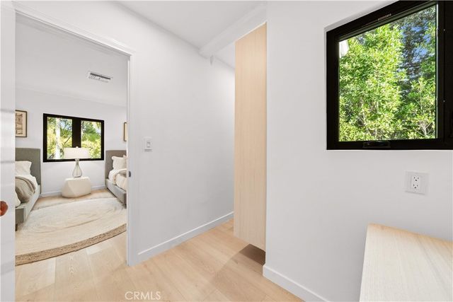 701 Trenton, Beverly Hills, CA 90210