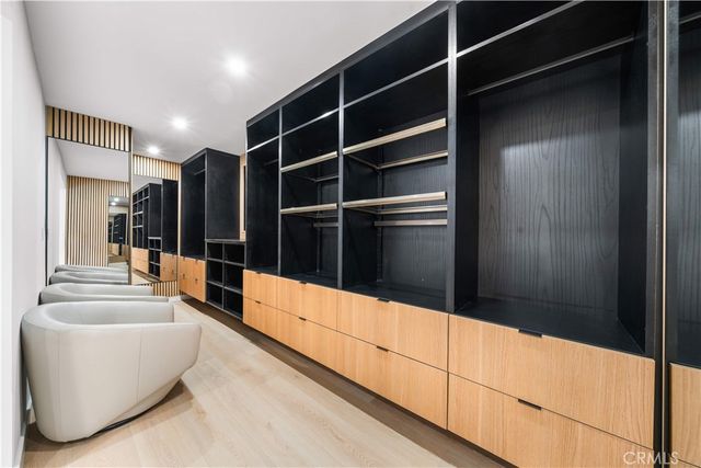 701 Trenton, Beverly Hills, CA 90210