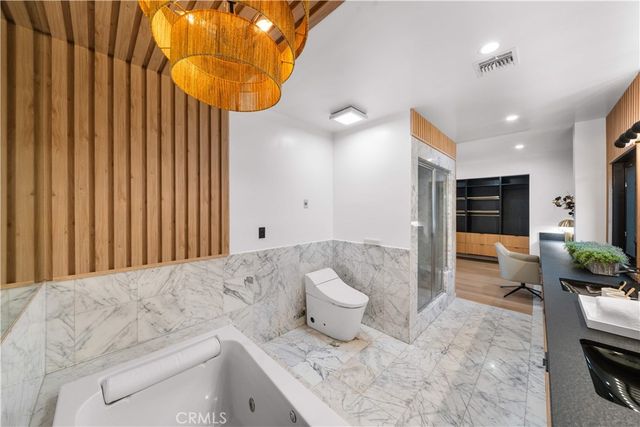 701 Trenton, Beverly Hills, CA 90210