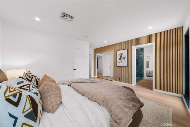 701 Trenton, Beverly Hills, CA 90210