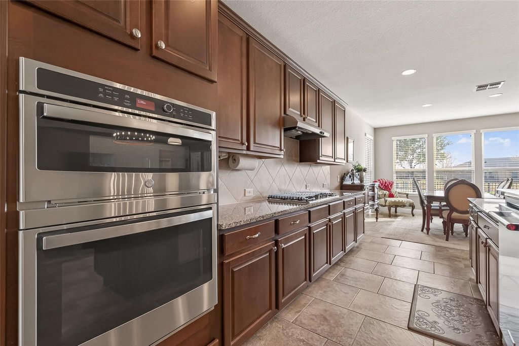 Image 14 of property listing at 3407 Sapelo Way, Richmond, TX 77469