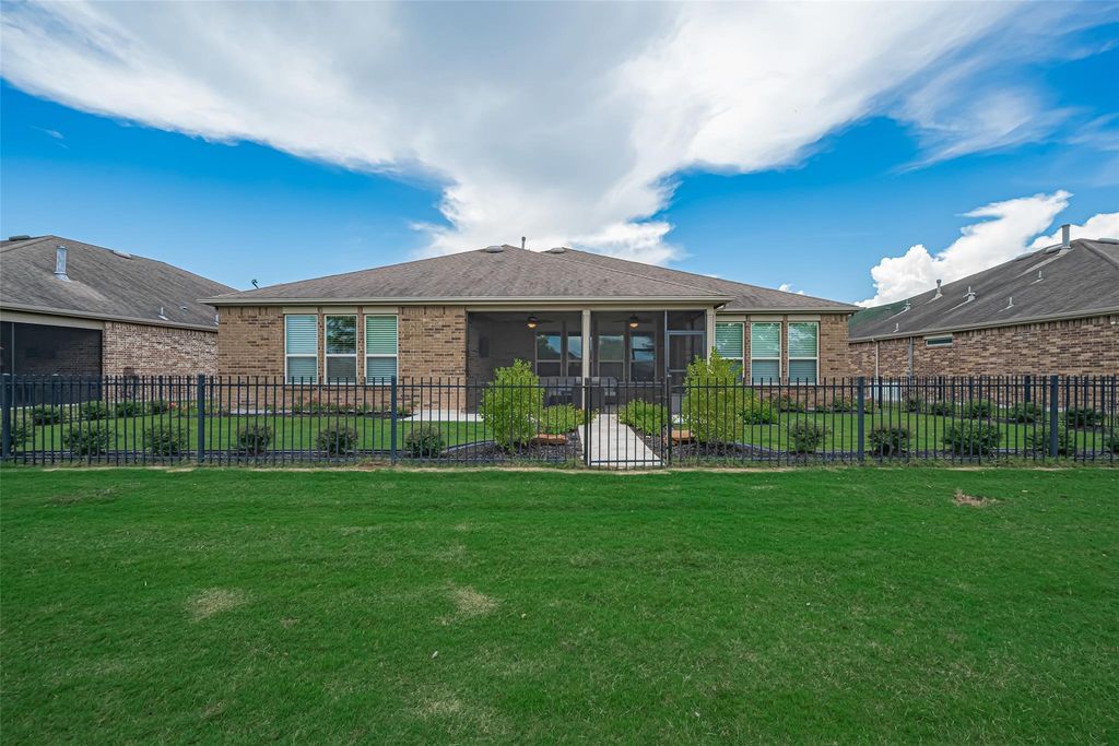 Image 38 of property listing at 3407 Sapelo Way, Richmond, TX 77469