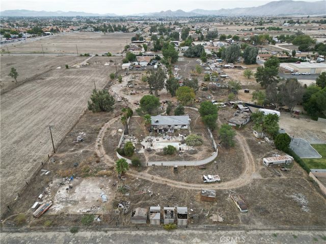 1187 N Ramona, San Jacinto, CA 92582