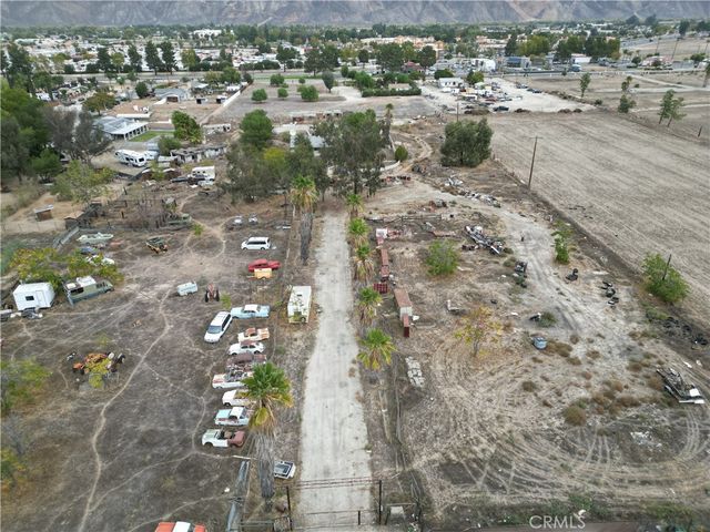 1187 N Ramona, San Jacinto, CA 92582