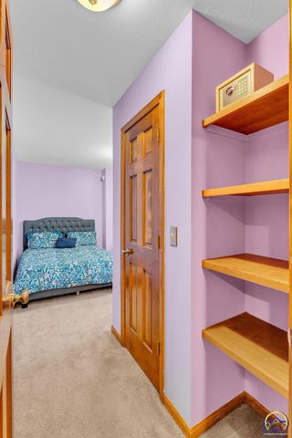 1116 Oak Tree DR, Lawrence, KS 66049