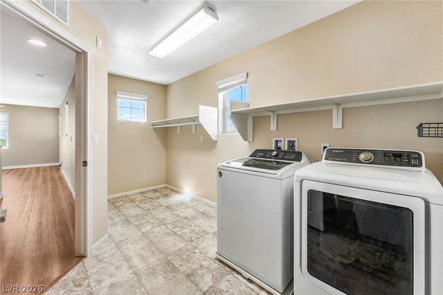 6613 Dome Rock Street, North Las Vegas, NV 89084