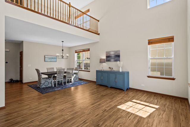 2589 Savanna Drive, Wauconda, IL 60084