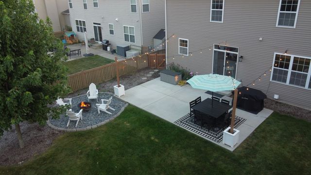 2589 Savanna Drive, Wauconda, IL 60084