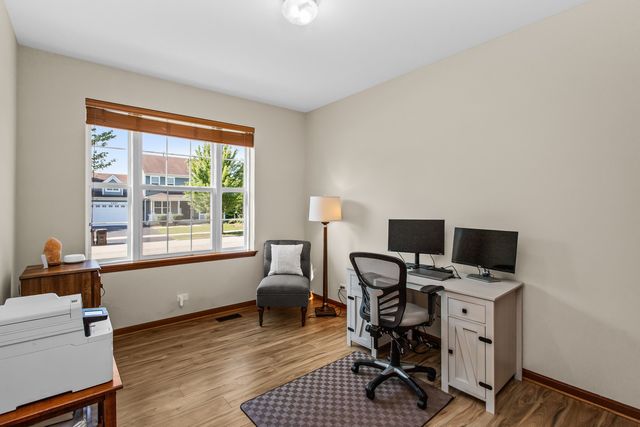 2589 Savanna Drive, Wauconda, IL 60084