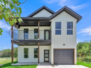 5921 Barkridge Drive, Granbury, TX 76048