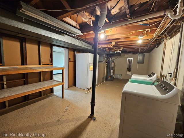 284 S Byfield Street, Westland, MI 48186