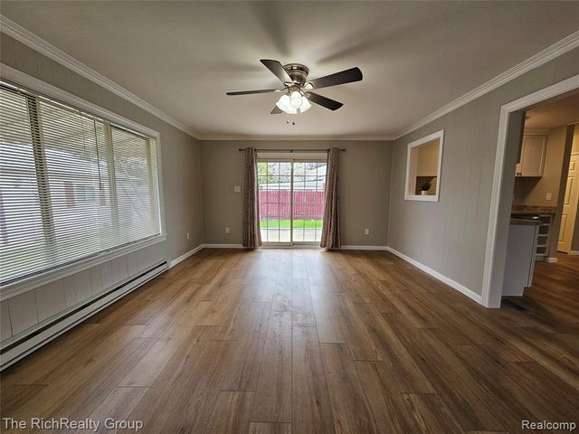 284 S Byfield Street, Westland, MI 48186