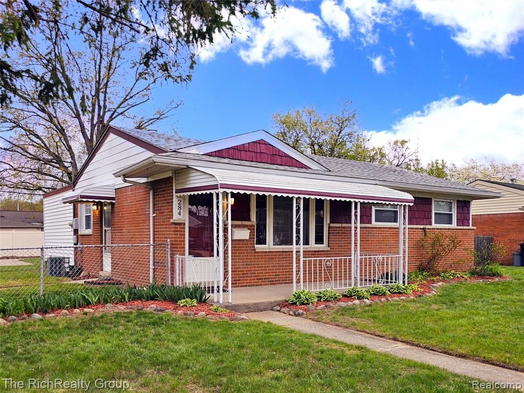 284 S Byfield Street, Westland, MI 48186