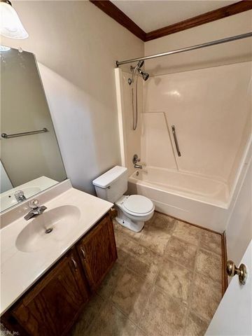 1332 Gravenhurst CIR, Virginia Beach, VA 23464