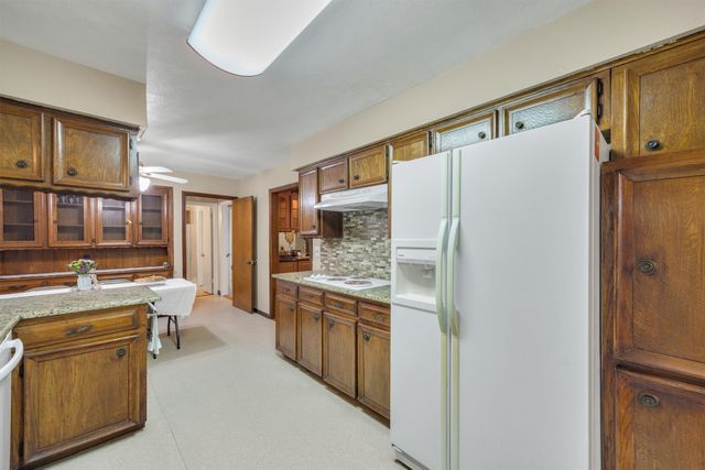 7959 Greenhollow Lane, Dallas, TX 75240