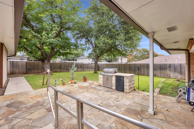7959 Greenhollow Lane, Dallas, TX 75240