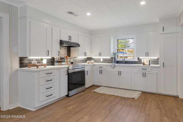 1708 Short Weeks Street, New Iberia, LA 70560