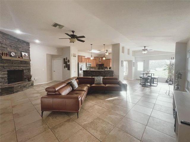 521 W HILLWOOD PATH, Beverly Hills, FL 34465
