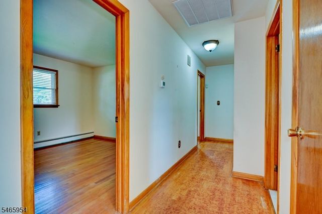 129 Irvington Ave, Franklin Twp., NJ 08873