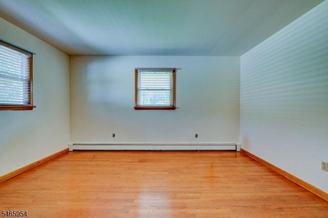 129 Irvington Ave, Franklin Twp., NJ 08873