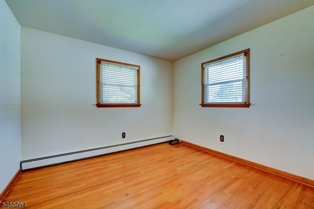129 Irvington Ave, Franklin Twp., NJ 08873