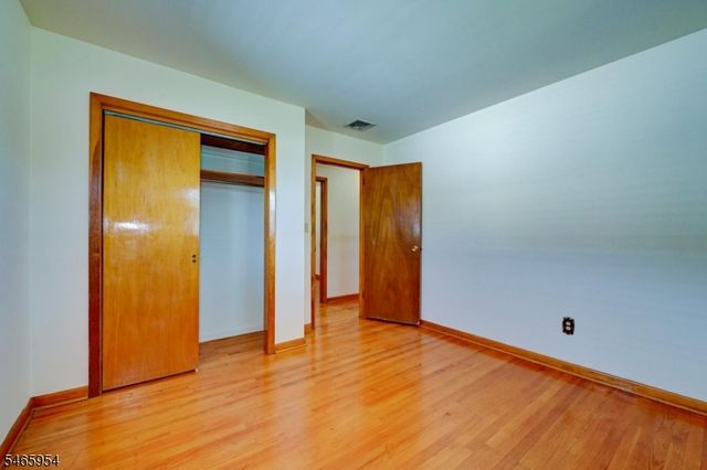 129 Irvington Ave, Franklin Twp., NJ 08873