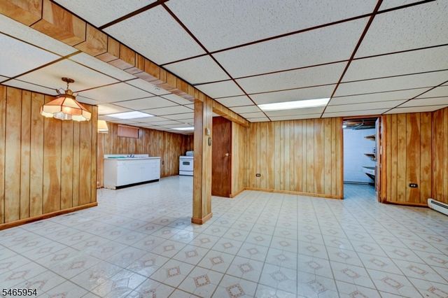 129 Irvington Ave, Franklin Twp., NJ 08873