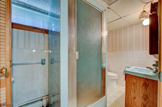 129 Irvington Ave, Franklin Twp., NJ 08873