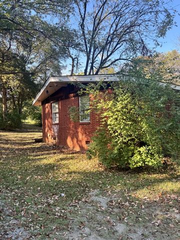 205 Linda Ln, Madison, TN 37115