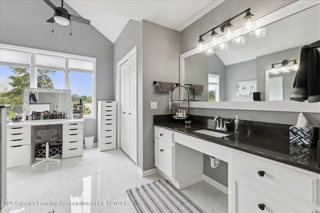 5837 Carlton Street, Haslett, MI 48840