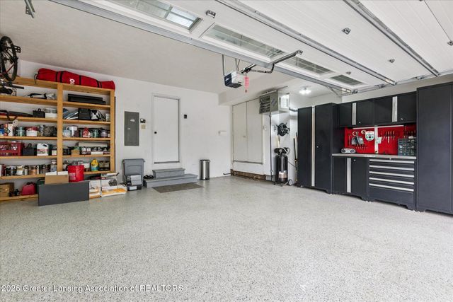 5837 Carlton Street, Haslett, MI 48840